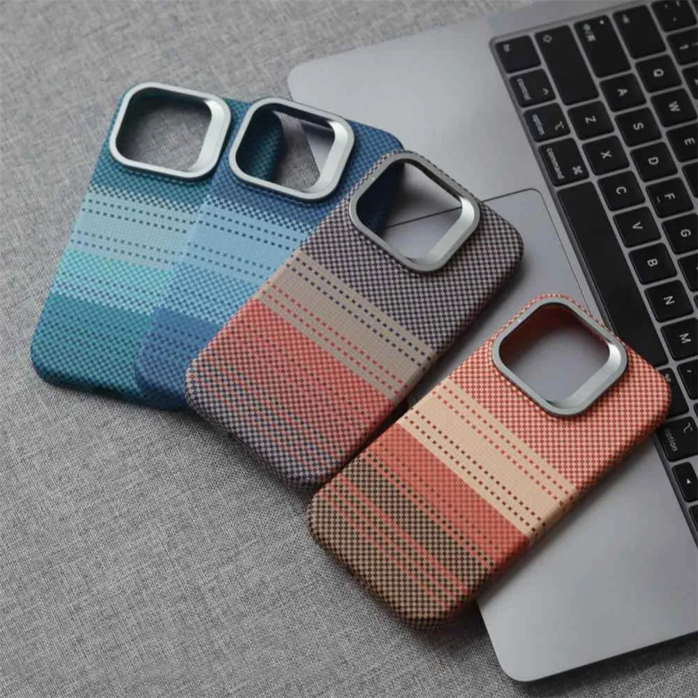 Cute Phone Cases For iPhone 16, 15, 14, and 13 Pro Max - Metal Holder, Silver Sand Carbon Fiber Pattern - TSP413