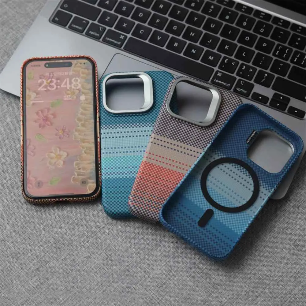 Cute Phone Cases For iPhone 16, 15, 14, and 13 Pro Max - Metal Holder, Silver Sand Carbon Fiber Pattern - TSP413