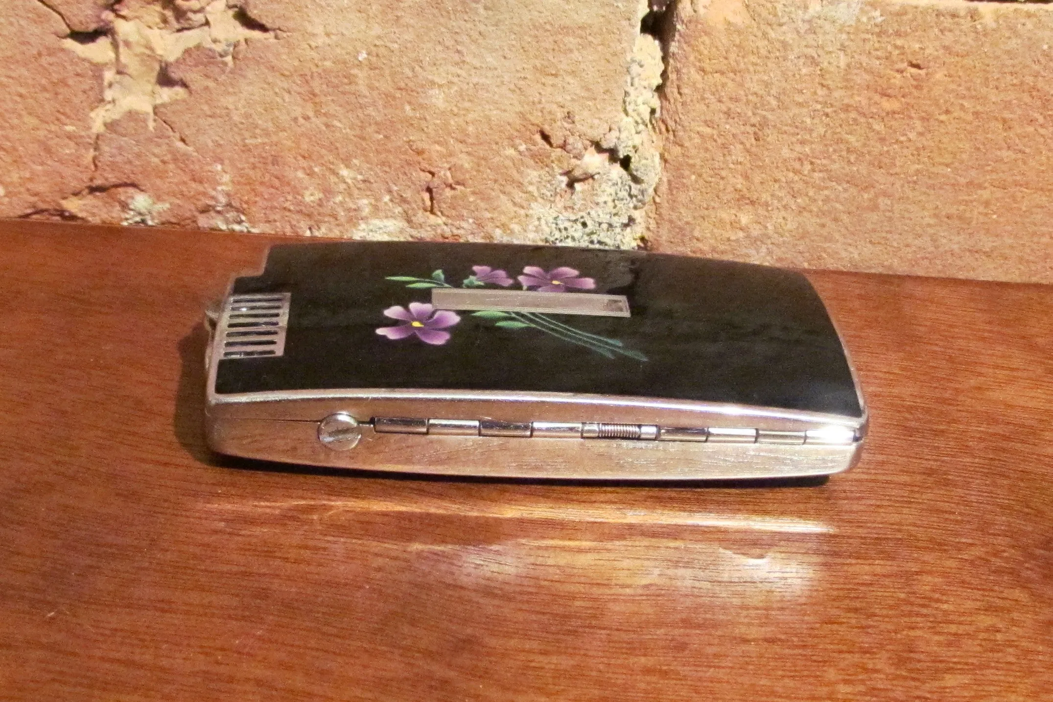 Ronson Pocket Pal Case Lighter Ladies Violet Floral Vintage Working Cigarette Case